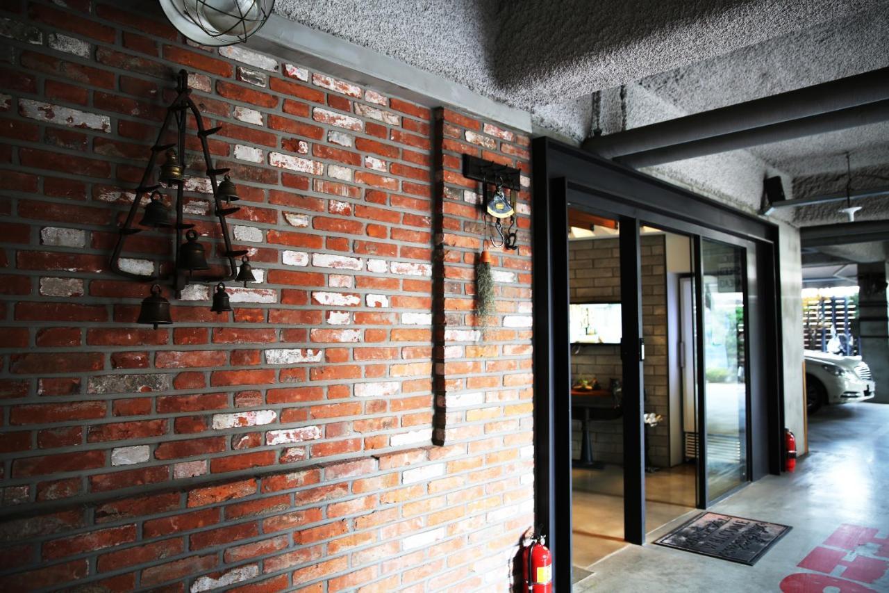 31Page Hotel Seoul Bagian luar foto